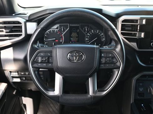 Used 2025 Toyota Tundra SR5 AWD/4WD image 9