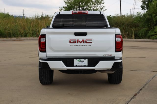 Used 2024 GMC Canyon AT4 w/ Canyon Safety Plus Package AWD/4WD image 6