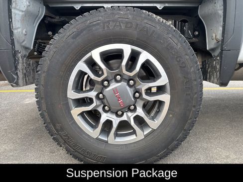 Used 2025 GMC Sierra 3500 Pro AWD/4WD image 14