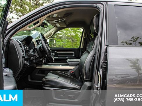 Used 2022 RAM 3500 Laramie AWD/4WD image 17