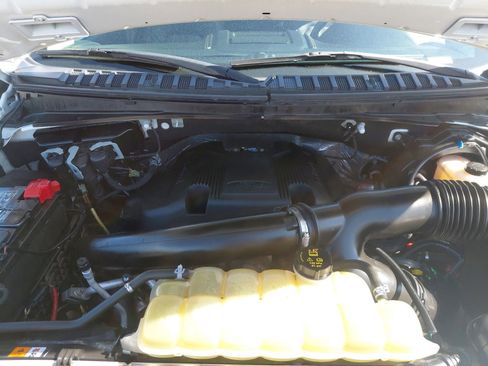 Used 2020 Ford Expedition Platinum AWD/4WD image 13