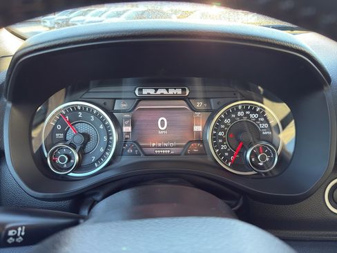 Used 2022 RAM 1500 Big Horn image 18