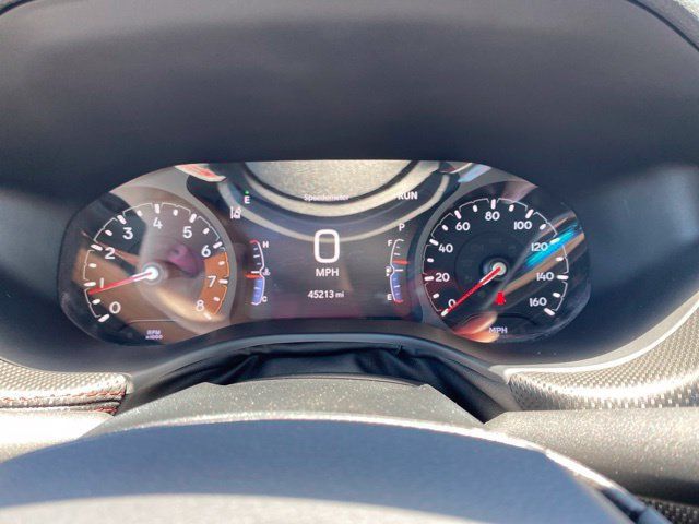 Used 2025 Jeep Compass Trailhawk AWD/4WD image 6