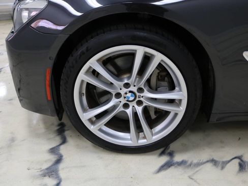 Used 2012 BMW 750Li image 20