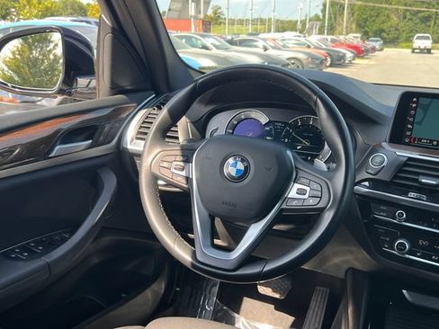 Used 2019 BMW X3 xDrive30i w/ Driving Assistance Package AWD/4WD image 17