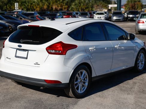 Used 2015 Ford Focus SE image 11