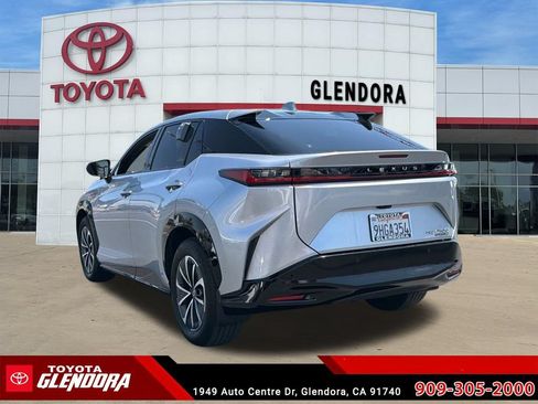 Used 2023 Lexus RZ 450e Premium w/ Technology Package AWD/4WD image 8