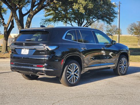 New 2026 Buick Enclave Avenir w/ Super Cruise Package image 4