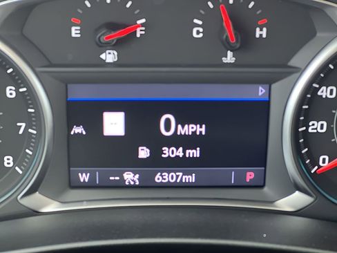 Certified 2024 Chevrolet Equinox Premier image 12