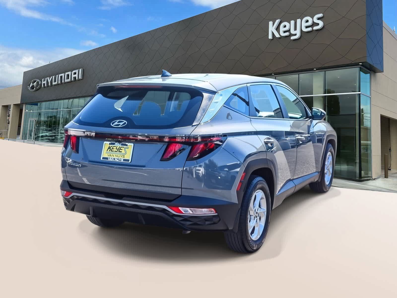 Certified 2024 Hyundai Tucson SE FWD image 4