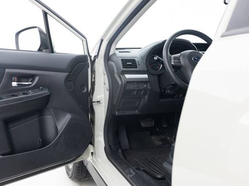 Used 2014 Subaru Crosstrek 2.0i Premium image 24