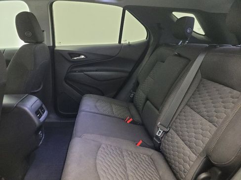 Used 2020 Chevrolet Equinox LT FWD image 18