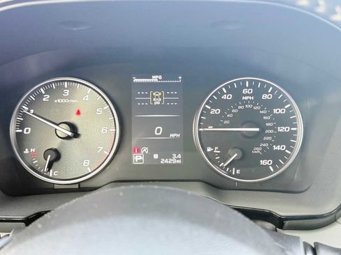 Used 2025 Subaru Outback Premium w/ Popular Package #1A image 21