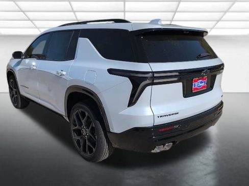 New 2026 Chevrolet Traverse RS w/ LPO, Floor Liner Package image 2