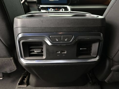 Used 2023 GMC Sierra 1500 Denali w/ Denali Reserve Package AWD/4WD image 18