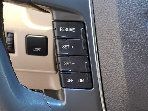 Used 2010 Ford Flex SEL AWD/4WD image 18