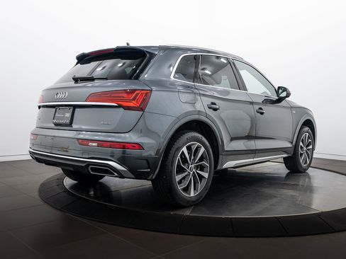 Certified 2024 Audi Q5 2.0T Premium Plus AWD/4WD image 4