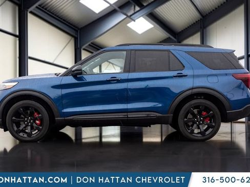 Used 2022 Ford Explorer ST w/ Equipment Group 401A AWD/4WD image 2