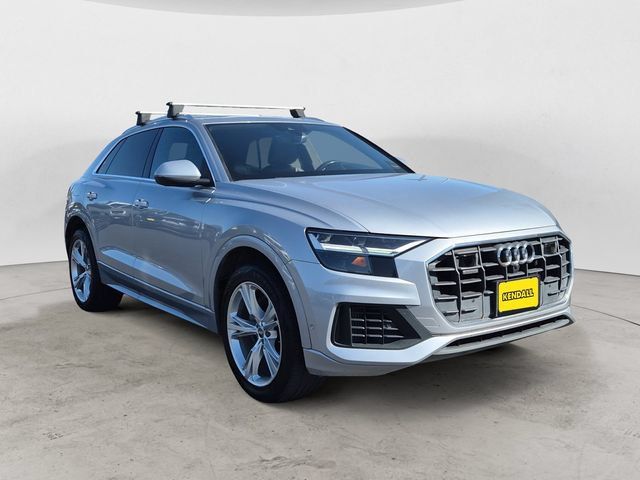 Used 2019 Audi Q8 Premium Plus AWD/4WD image 3