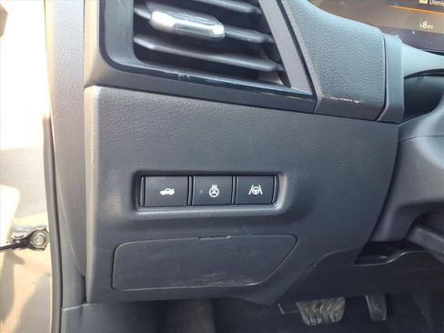 New 2026 Nissan Sentra SR image 19