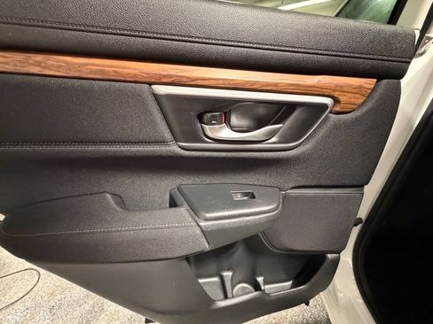 Used 2018 Honda CR-V EX image 11