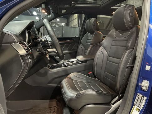 Used 2019 Mercedes-Benz GLE 63 AMG 4MATIC image 23