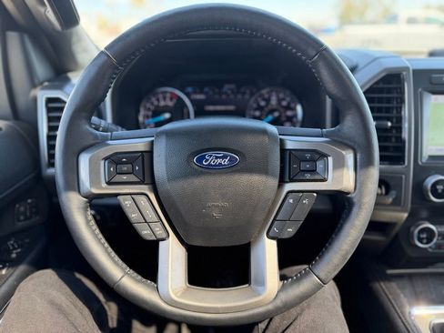 Used 2021 Ford Expedition Max XLT image 6