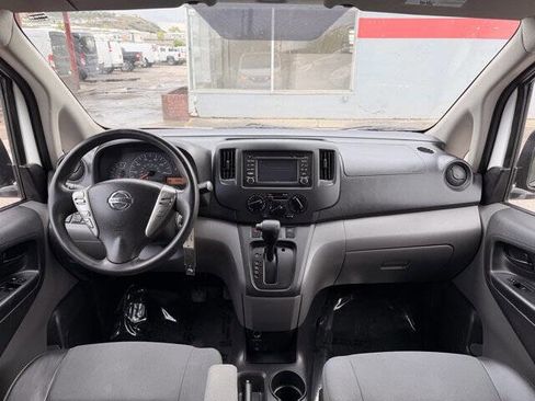 Used 2019 Nissan NV200 SV w/ Navigation Package FWD image 17