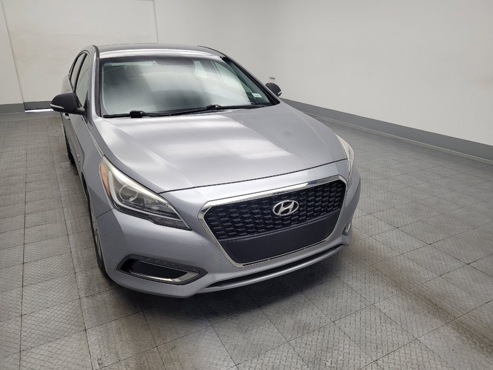 Used 2016 Hyundai Sonata SE FWD image 14