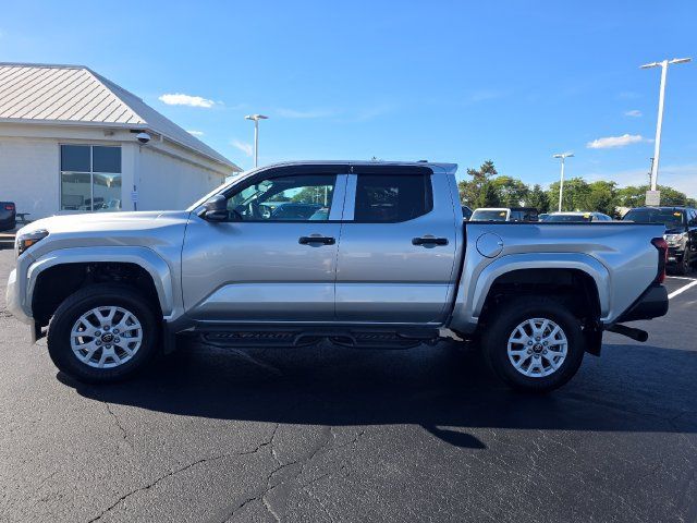 Used 2024 Toyota Tacoma SR AWD/4WD image 13