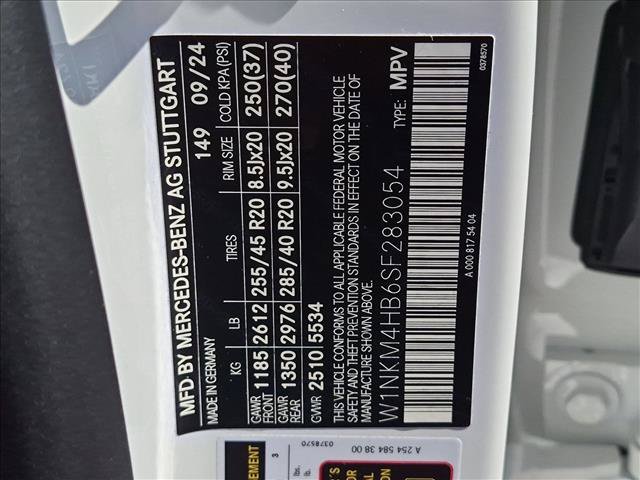 Used 2025 Mercedes-Benz GLC 300 4MATIC image 27