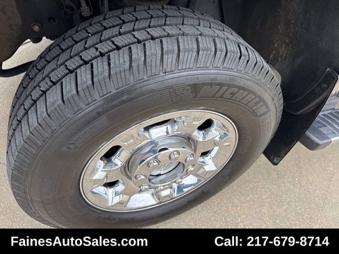 Used 2015 Ford F250 Lariat w/ Chrome Package image 37