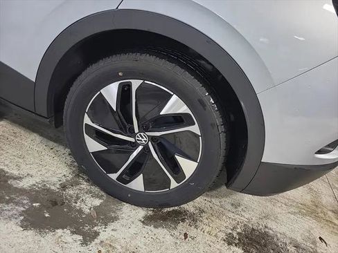 Used 2021 Volkswagen ID.4 Pro S w/ ID.4 Protection Package RWD image 12