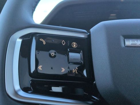 New 2026 Land Rover Discovery Sport Landmark image 23