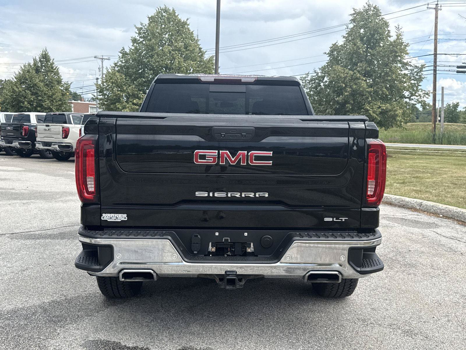 Used 2020 GMC Sierra 1500 SLT w/ SLT Premium Package AWD/4WD image 11