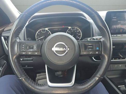 Certified 2023 Nissan Rogue SV w/ SV Premium Package image 14