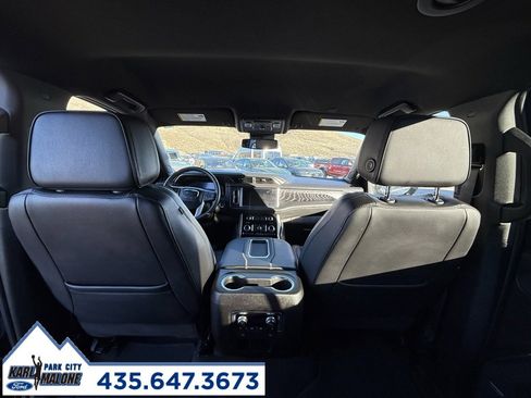 Used 2023 GMC Yukon XL Denali image 17