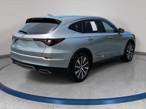 Certified 2026 Acura MDX FWD w/ Technology Package image 5