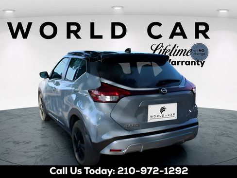 Used 2024 Nissan Kicks SR w/ SR Premium Package FWD image 5
