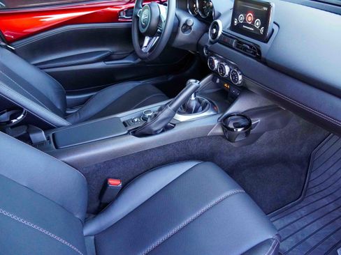 Used 2022 MAZDA MX-5 Miata Grand Touring image 10