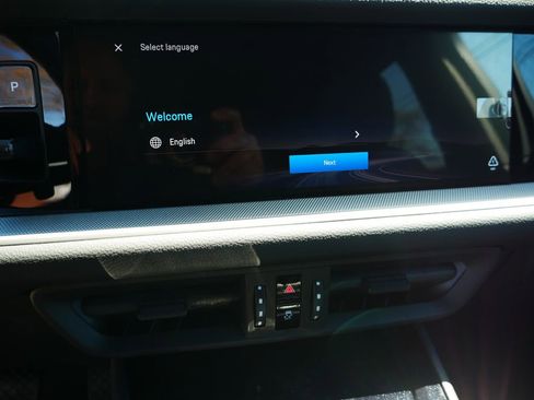 New 2026 Porsche Cayenne AWD/4WD image 33