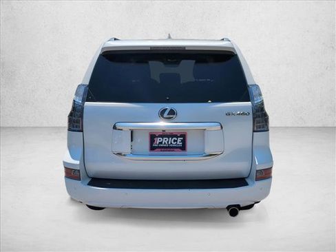 Used 2022 Lexus GX 460 Premium w/ Premium Package AWD/4WD image 6