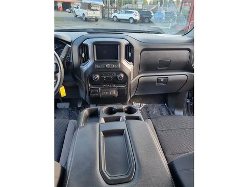 Used 2021 Chevrolet Silverado 1500 Custom image 10