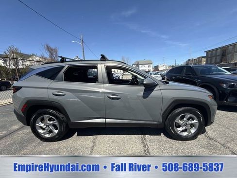 Used 2024 Hyundai Tucson SEL AWD/4WD image 3
