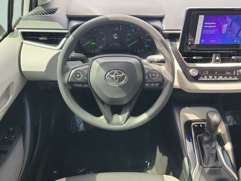 Used 2024 Toyota Corolla LE w/ LE Convenience Package FWD image 13