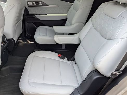 Used 2025 Ford Explorer Platinum w/ Ultimate Package RWD image 12
