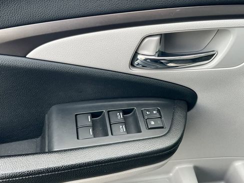 Used 2016 Honda Pilot EX image 15