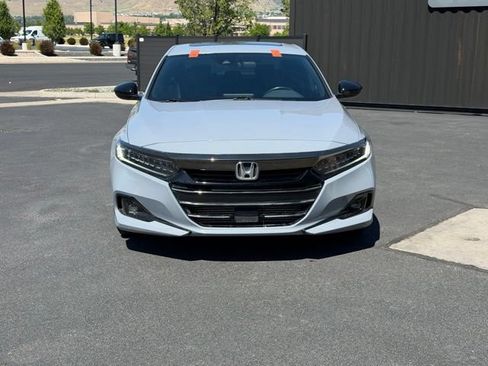 Used 2021 Honda Accord Sport image 2