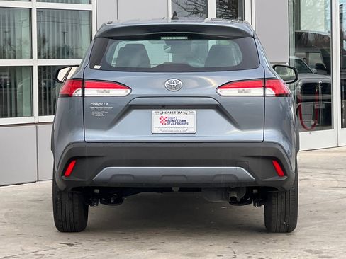 Certified 2024 Toyota Corolla Cross L image 5