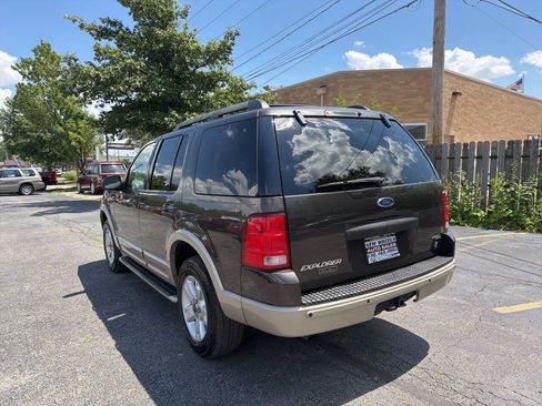 Used 2005 Ford Explorer Eddie Bauer AWD/4WD image 4